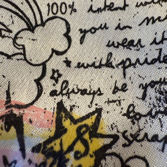 Scrapbook Beige Shirt with Black and Yellow Graphic - Picture 13 of 16